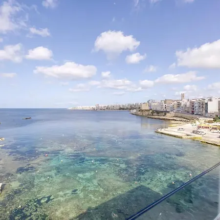 Seafront With Beautiful Views *